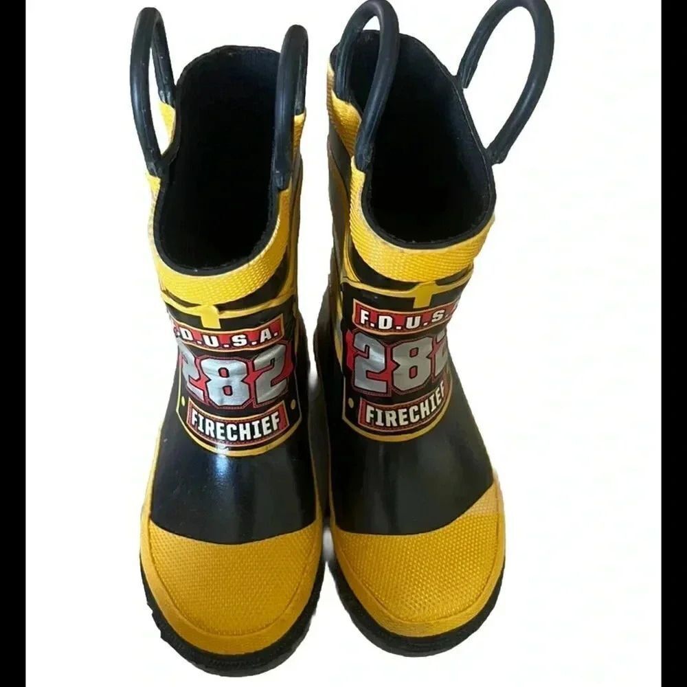 Western Chief Kids' FDUSA Firechief Rain Boot Size 6
